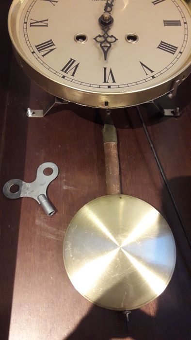 Zegar wiszący Ronamet