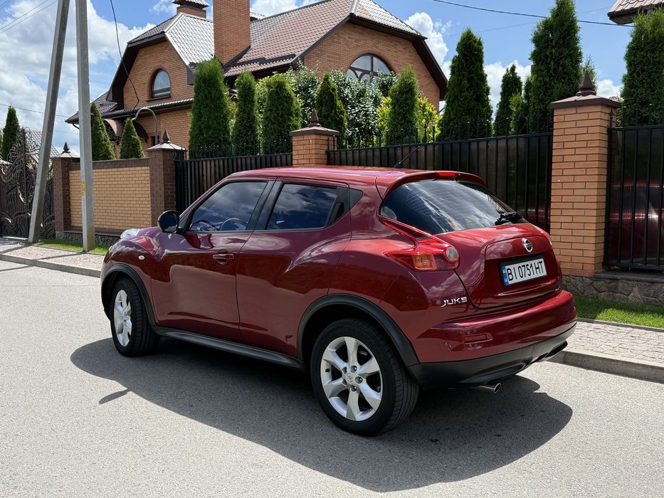 Nissan Juke офіціал (мінімальний пробіг)