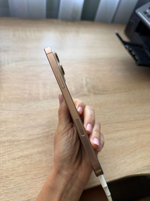 iPhone 16 pro max 512 GB złoty stan idealny