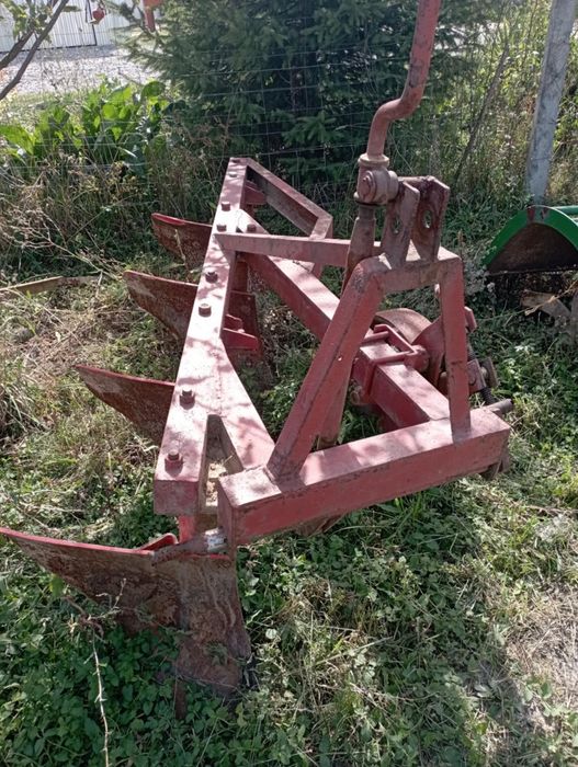 Pług pługi  4 skibowy