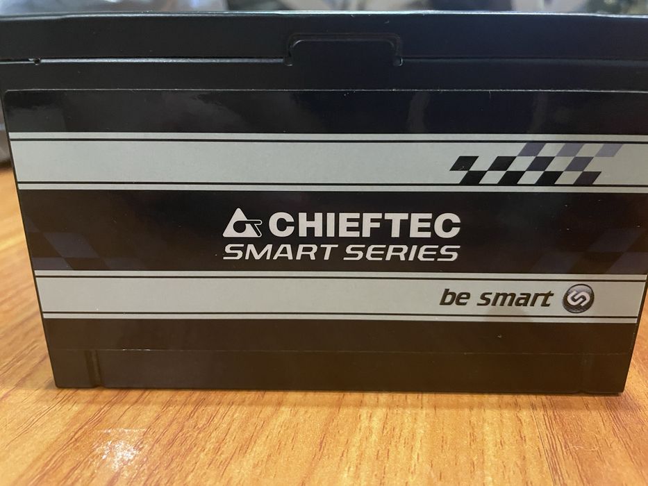 Блок живлення CHIEFTEC GPS-550A8 550w