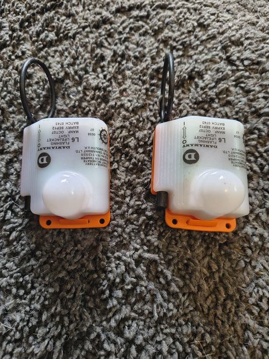 Profesjonalne oświetlenie Led z zawleczką. Ratownictwo wodne