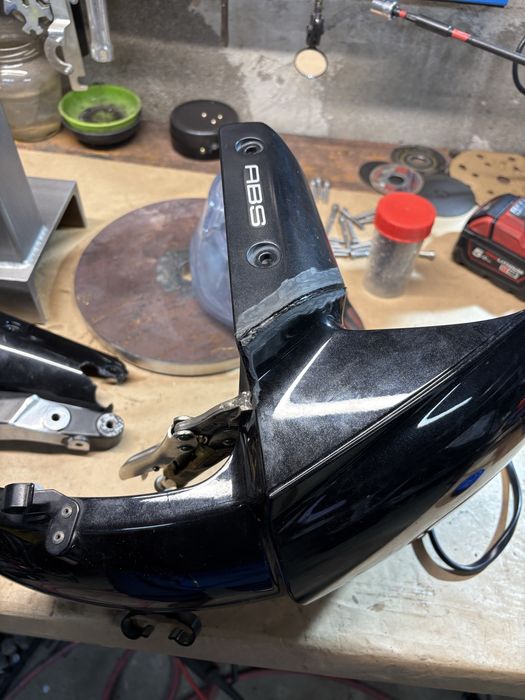 Spawanie plastiku tworzyw stali aluminium nierdzewki