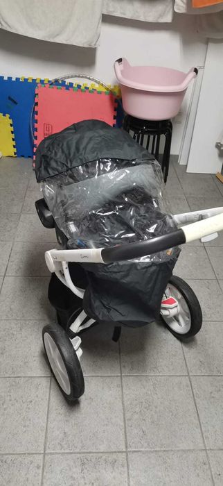 Carrinho Bebé Quinny Moodd Black Irony + ovinho Besafe Izi Go modular