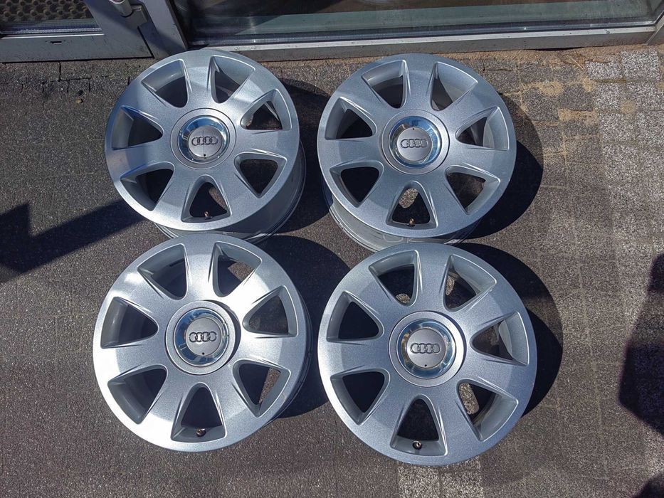 16" Audi A4 B5 B6 B7 8H0 Małysz Z kapslami S-Line VW Sharan Golf Gti Caddy Touran Skoda Octavia Superb Eos OEM ORYGINAŁ Audi NR76