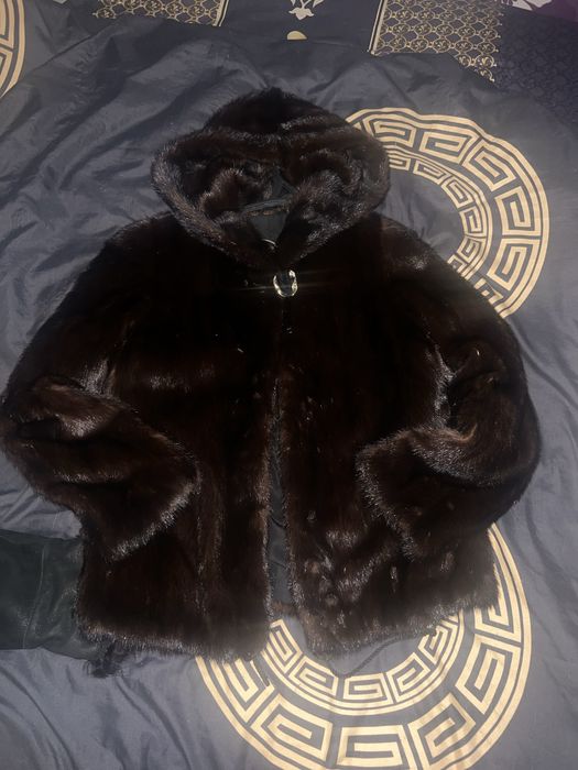 Продам норковую шубу б/у