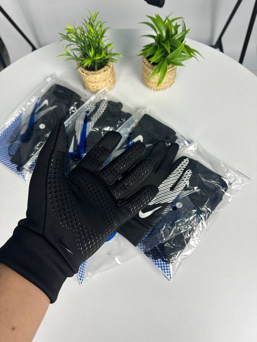 Розпродаж!!! Рукавиці найк