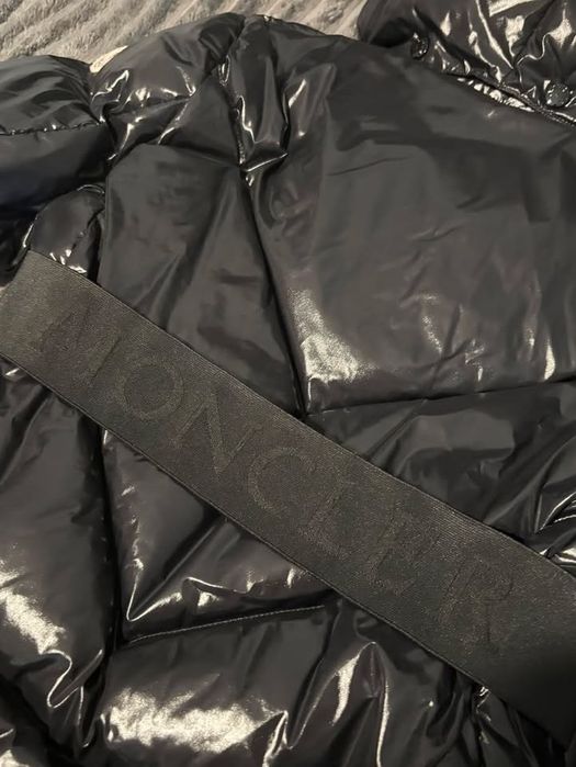 Kurtka zimowa Moncler z futrem s