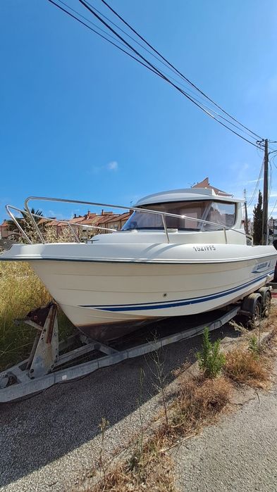 Barco Cabinado Quicksilver 650 Camping, Nacional, 2003