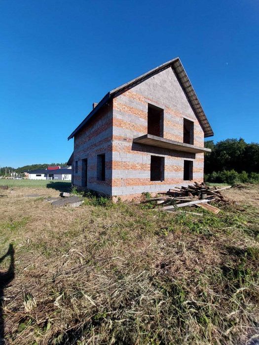 Продаж будинку Івано-Франкове