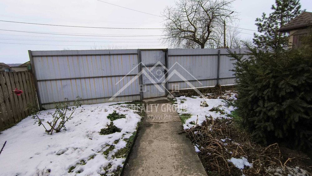 Продам будинок у ЦМ рн  вул. Мерецькова