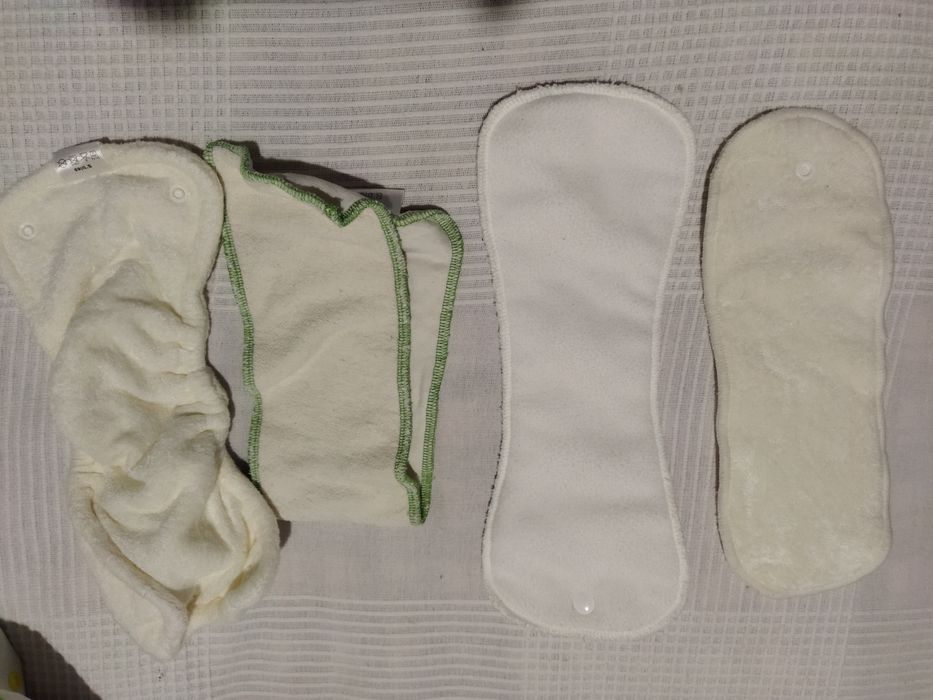 Conjunto de Fraldas Reutilizáveis – Nunca Usadas da B'bies