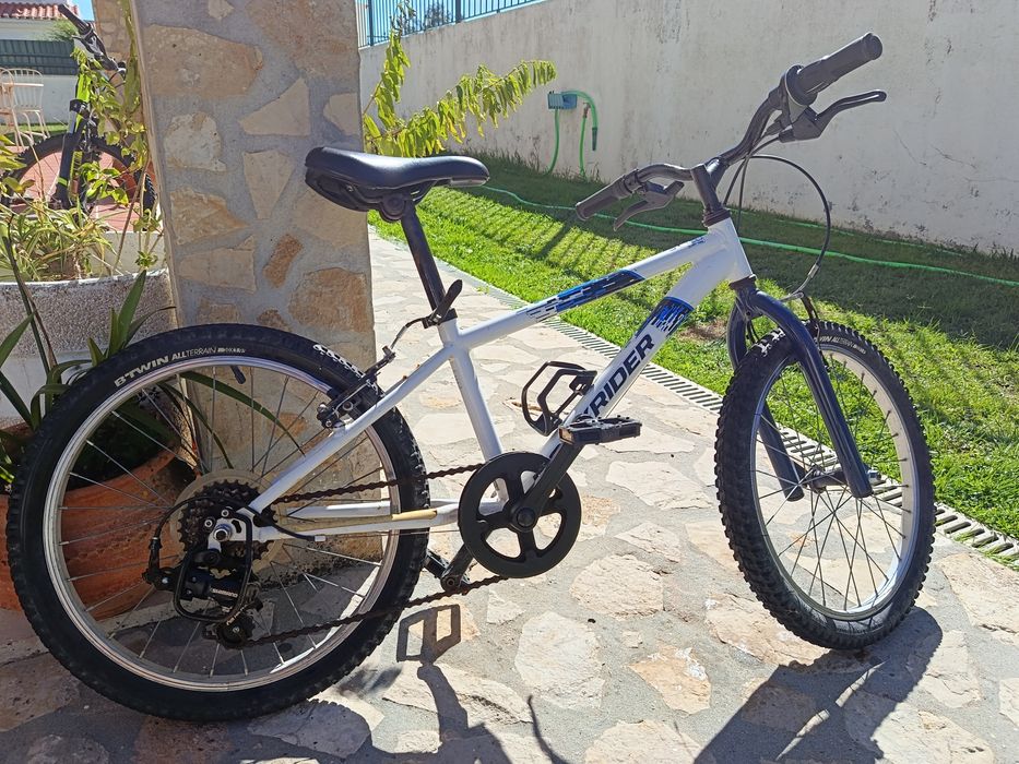 Bicicleta BTWIN ST 120