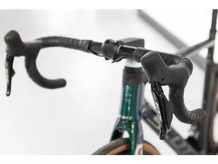 Rower szosowy SCOTT ADDICT 20 Disc Carbon Shimano 105 Di2 roz. XXL / 61 Super Cena Nowy !