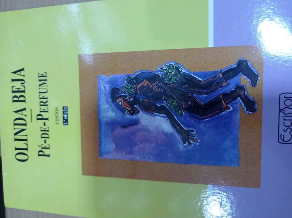 vendo livro Pé de perfume