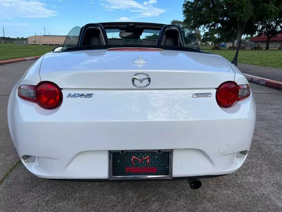 2016 Mazda MX-5 Miata