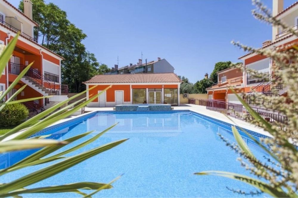 T3 com piscina em condominio fechado