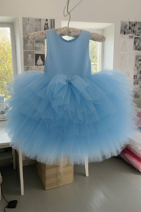 Сукня на дівчинку 5 років хмаринка небо  блакитного кольору блискуча г