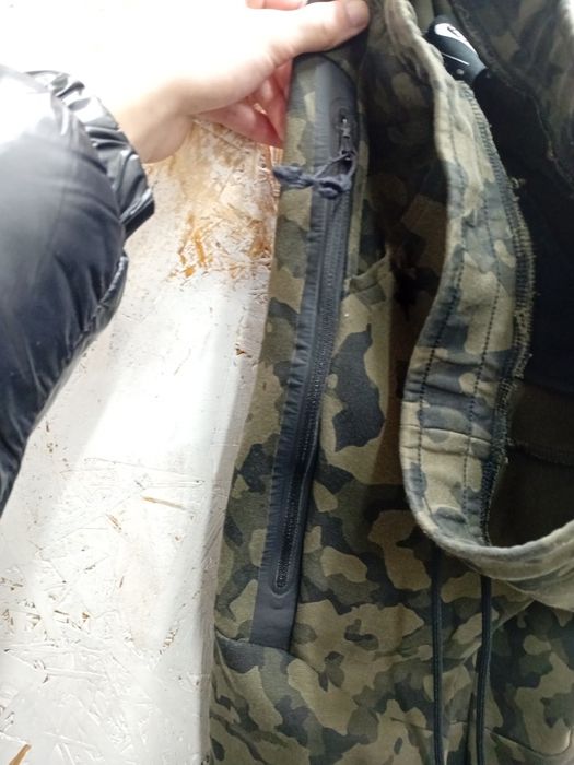 Nike tech fleece camo