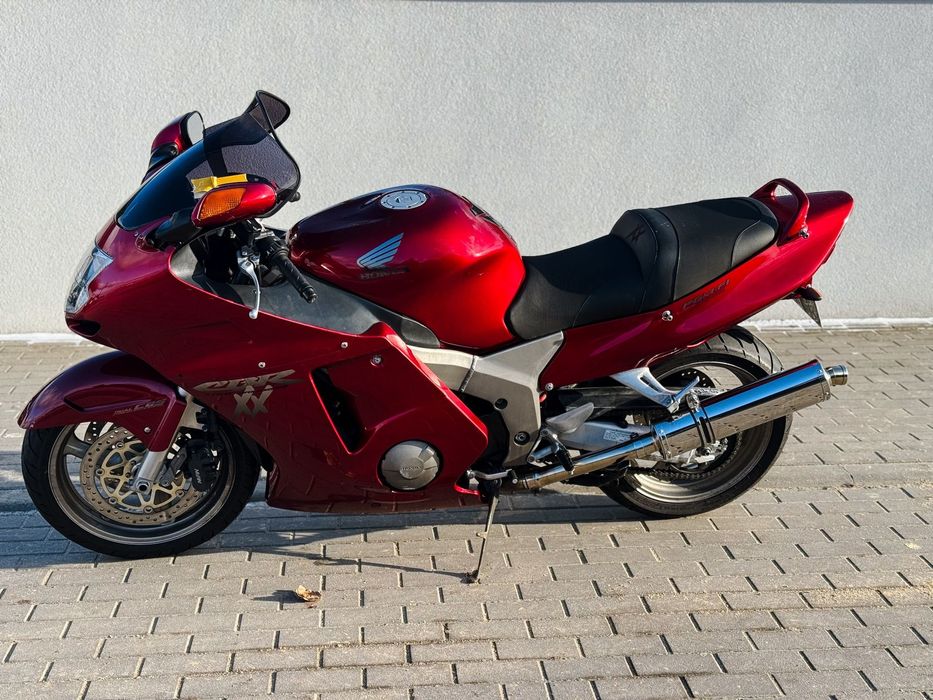 Honda CBR Honda CBR 1100 XX Super Blackbird 2001