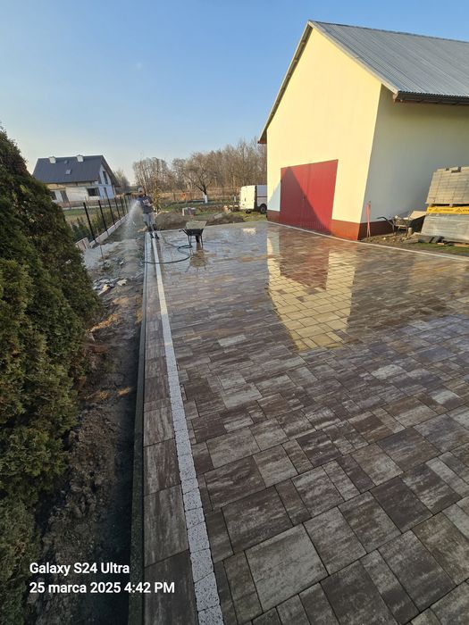 Układanie kostki brukowej 50zl m2