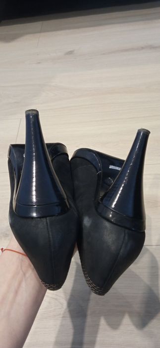 Buty na obcasie r. 39