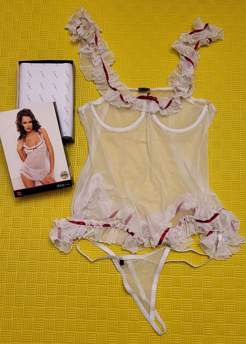 Obssesive S/M Daisy white