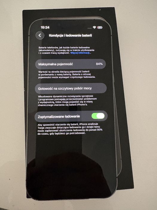iphone 13 pro 84%