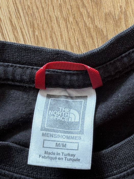 Футболка The North Face