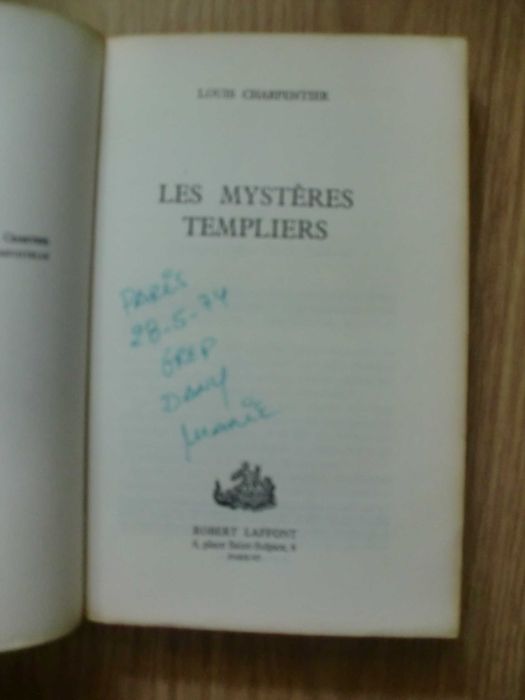 Les Mysteres Templiers
de Louis Charpentier