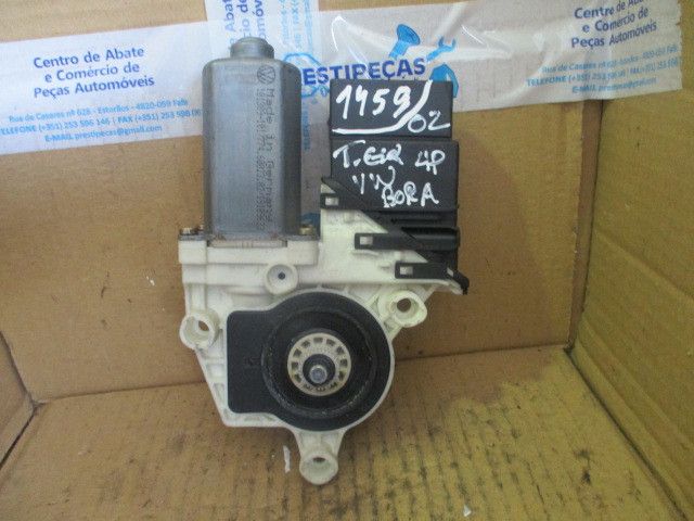 Motor vidro trás esquerdo VOLKSWAGEN Bora (1J2)