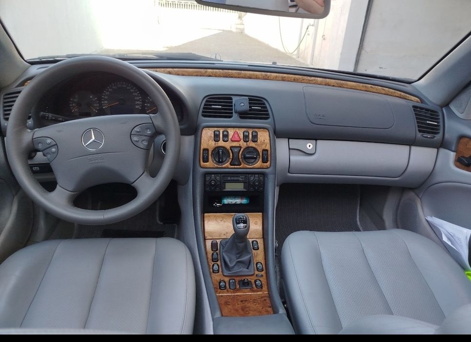 Mercedes Benz CLK 200 Nacional