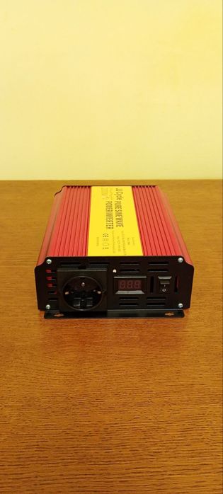 Інвертор 2000w 12/220