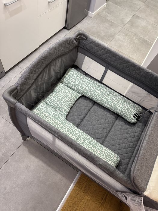 Lóżeczko turystyczne, składane, rożek, przewijak, mositiera, jak NOWY