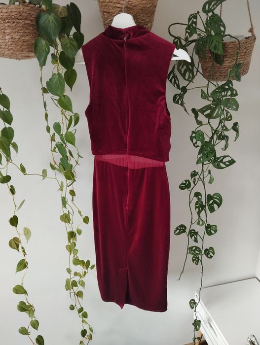 Sukienka koktajlowa, welurowa, czerwona, święta r.XS/S Asos