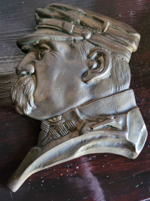 Stara patriotyczna plakieta Piłsudski
