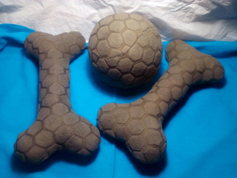 Играшка для собачок. Мягка.