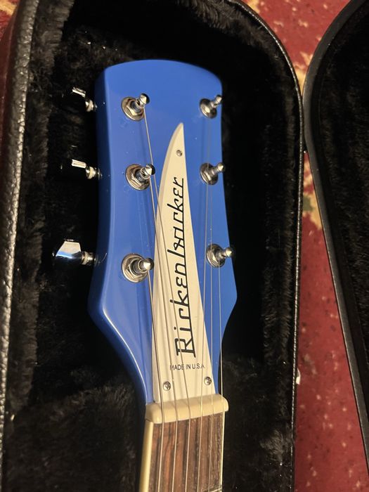 Rickenbacker электро-гитара + кейс