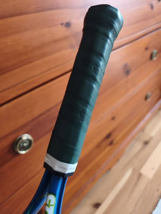 Rakieta Wilson, długość całej 63cm