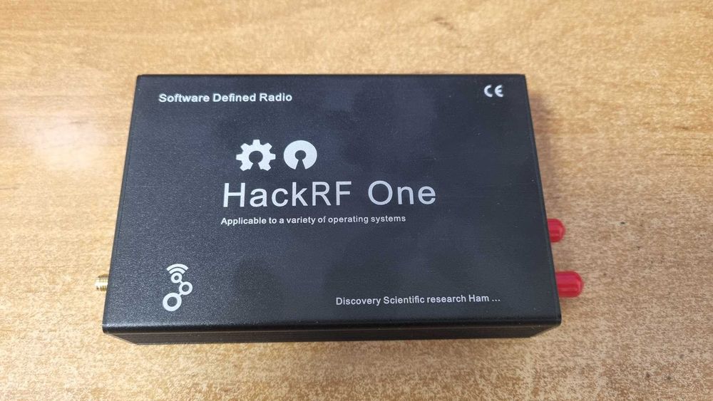 HackRF One (SDR)