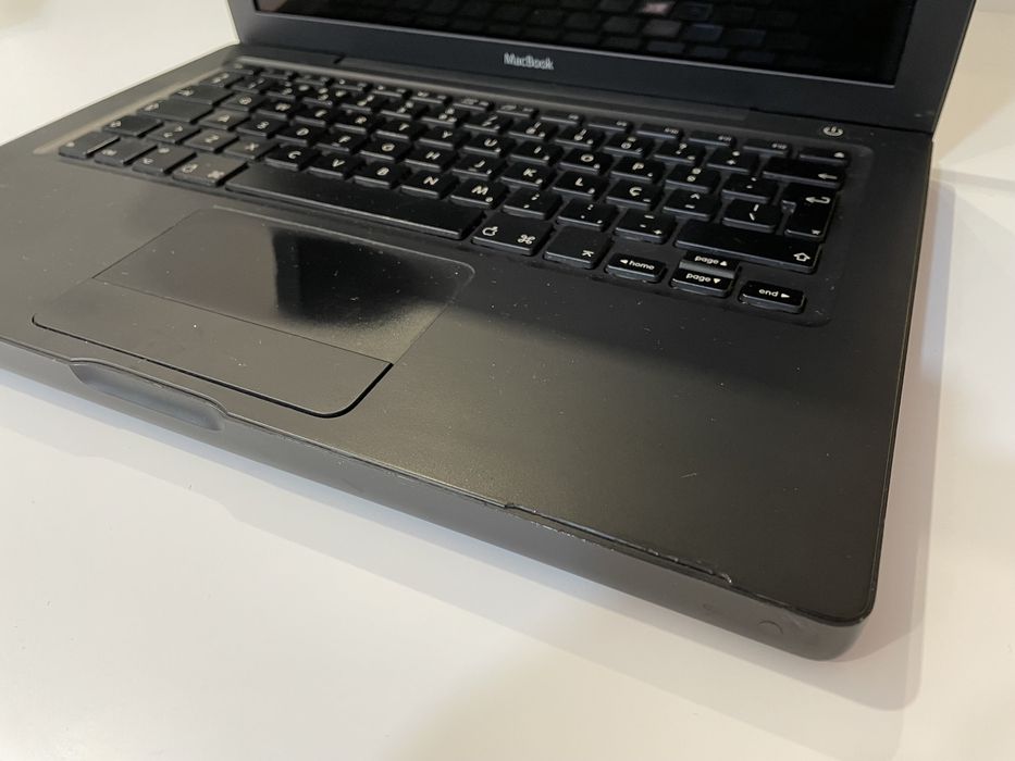 MacBook Core 2 Duo 2.0 13” Mid-2007