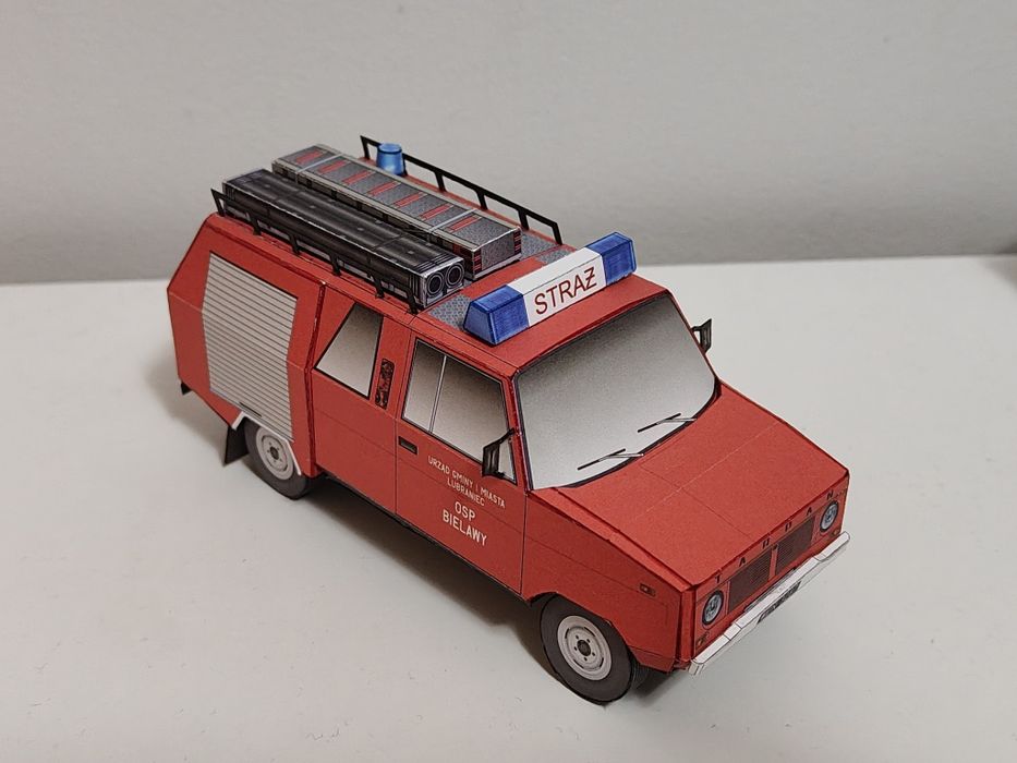 FSO Tarpan OSP straż pożarna model kartonowy 1:32 wóz strażacki  samol