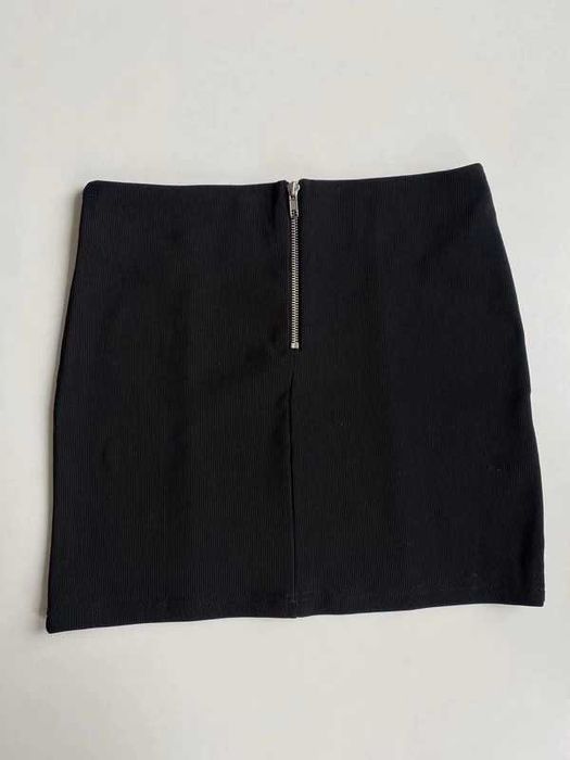 Prążkowana spódnica tuba z zamkiem H&M 40