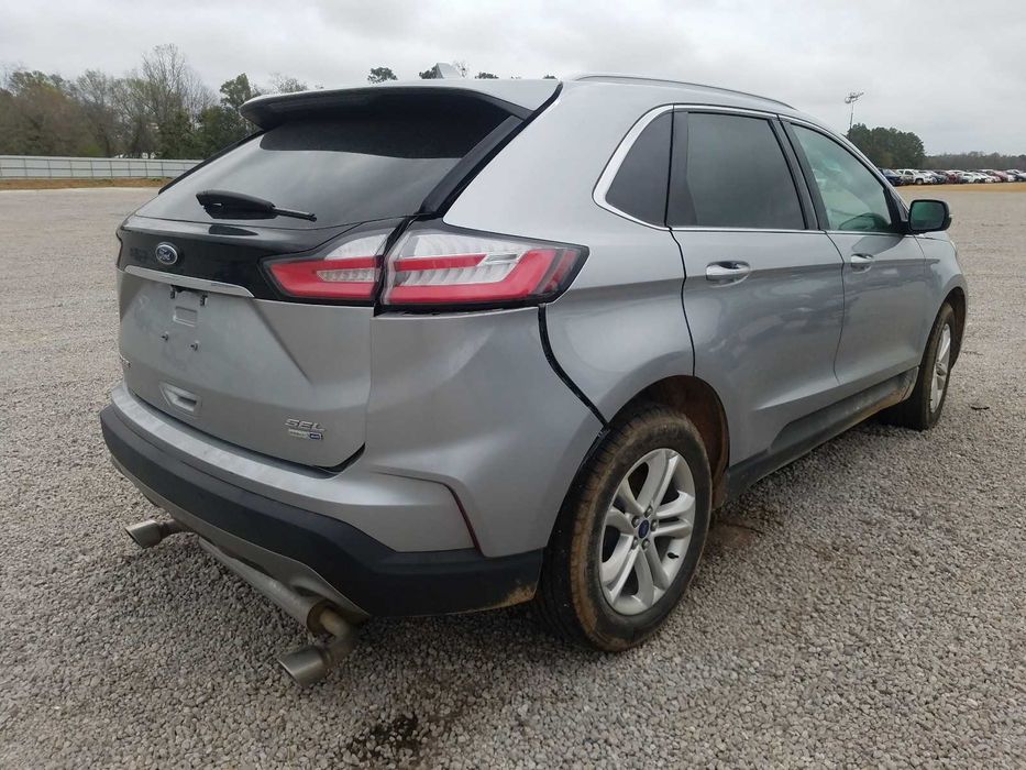 Ford Edge 2.0  Крило капот дверка бампер фара
