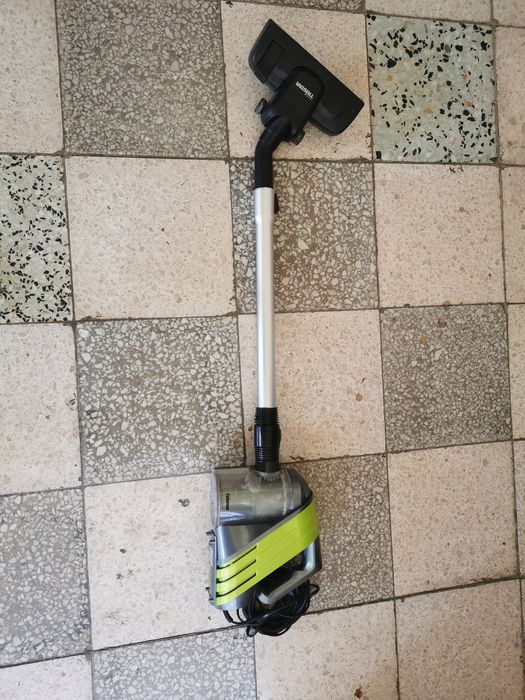 Aspirador Vertical Ambiano