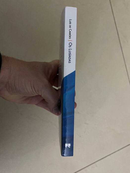 Livro Os Lusíadas - IMACULADO