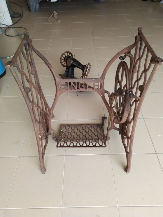 Máquina Costura Singer