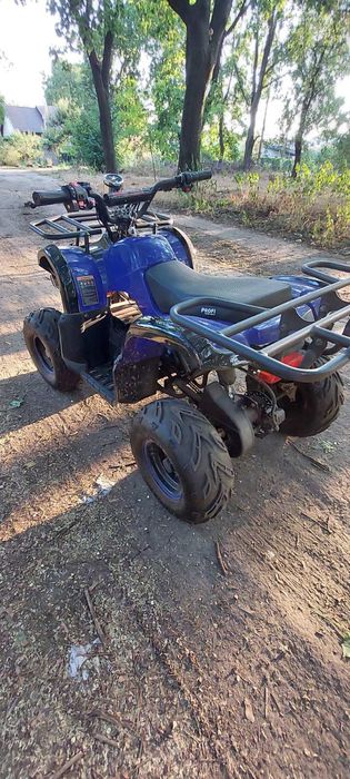 Продам детский электрический квадроцикл до 100 кг,состояние нового