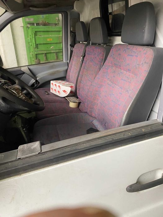 MERCEDES BENZ VITO 108 VENDO CARROÇARIA COM DOCUMENTOS