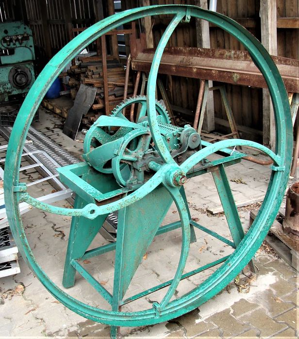 Sieczkarnia rozdrabniacz stara retro antyk